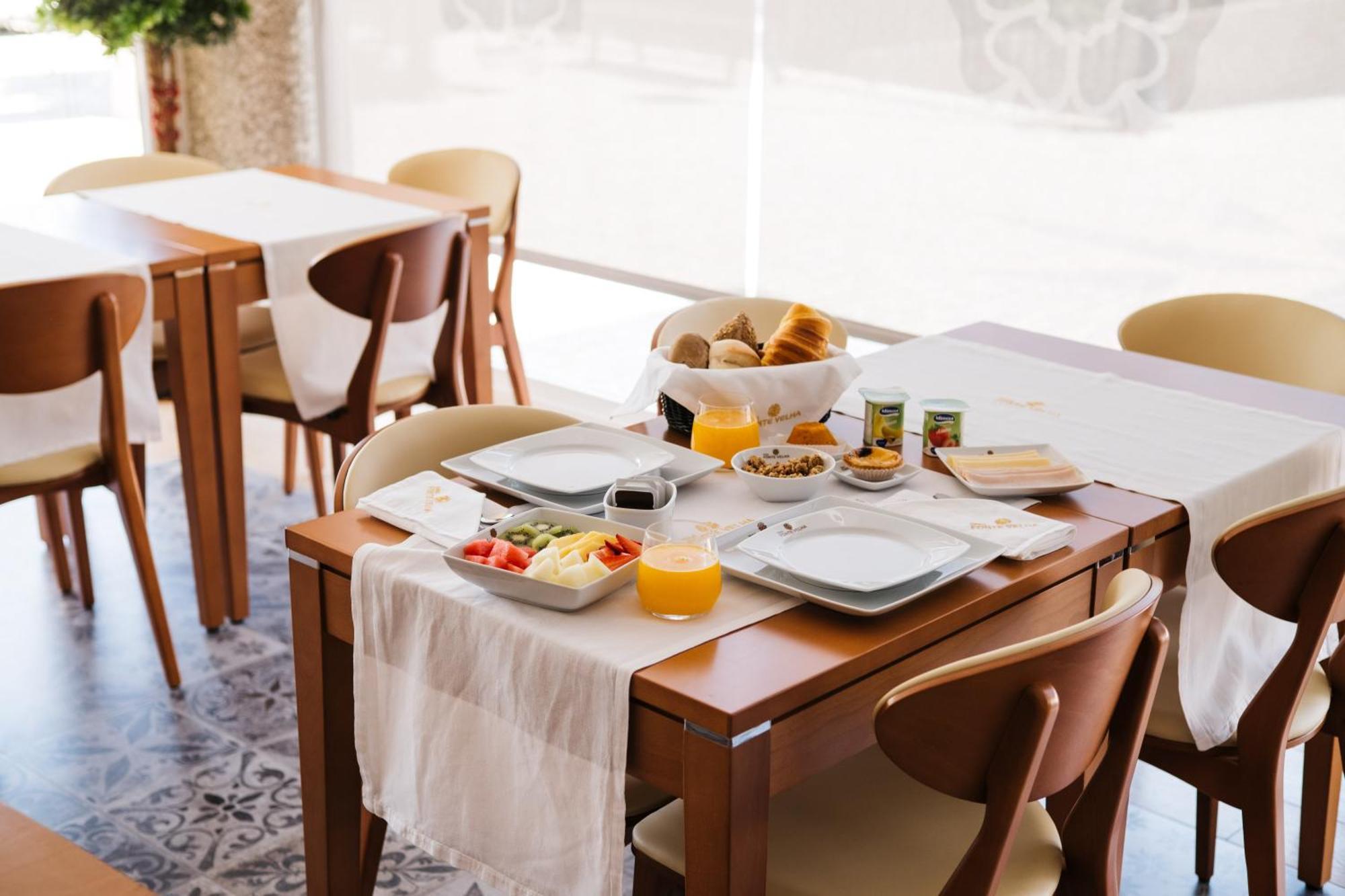 Hotel Fonte Velha Ponte da Barca Ngoại thất bức ảnh